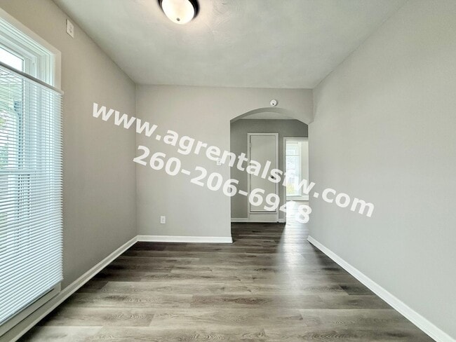 Building Photo - 615 S Jefferson St