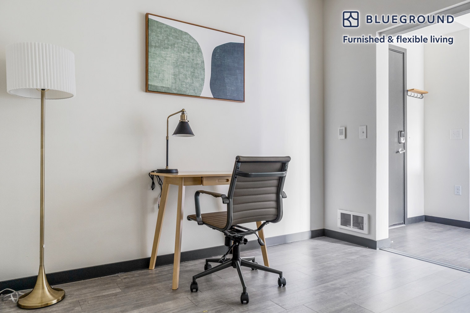 Building Photo - 15566 NE 22 Pl