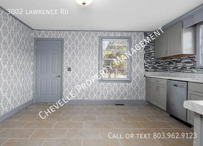 Building Photo - 3002 Lawrence Rd