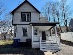Building Photo - 109 Westcott St