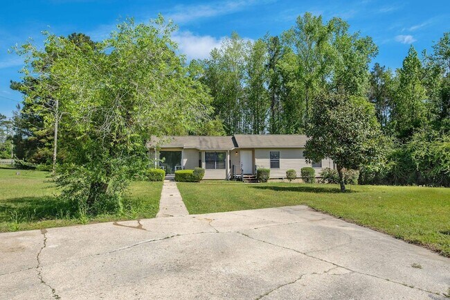 Building Photo - 27 Sierra Rd