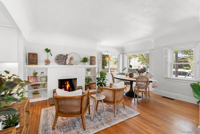Building Photo - 4067 Palmetto Way