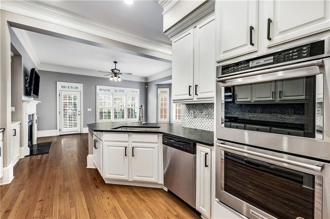 Building Photo - 2586 Brookhaven Chase Ln NE