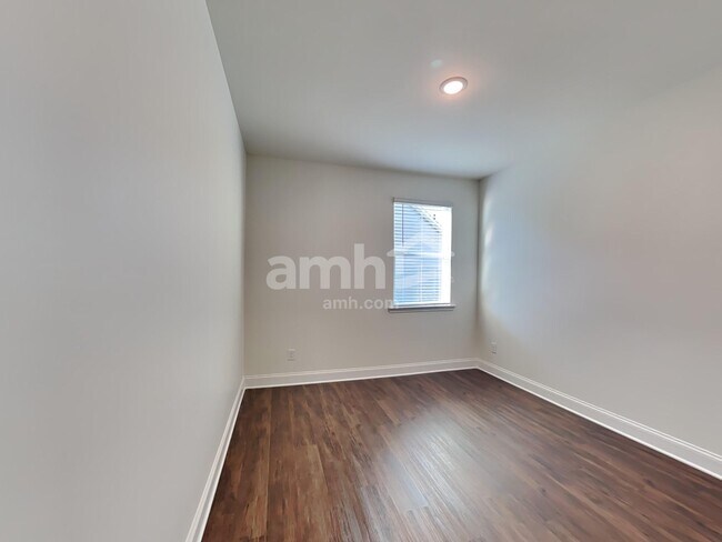 Building Photo - 709 Alcovy Ml Pk