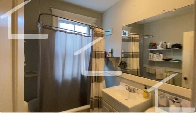 Building Photo - 3 Bedroom * Lower Allston @ HBS