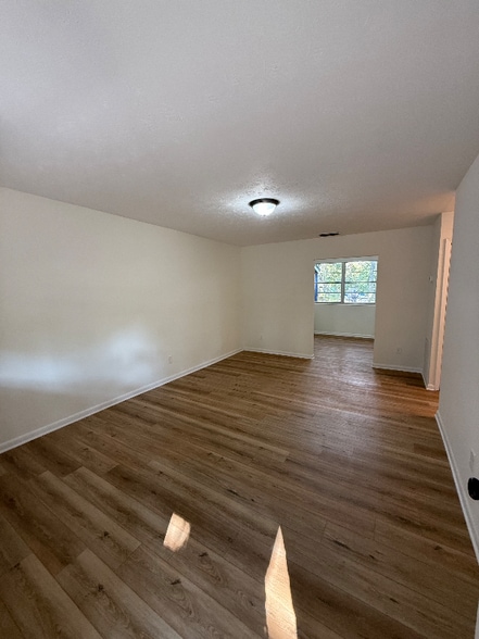 Building Photo - 1675 Winthrop St