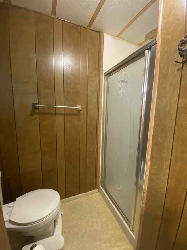 Building Photo - 5316 53rd Ave E