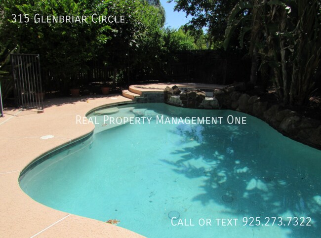 Building Photo - 315 Glenbriar Cir