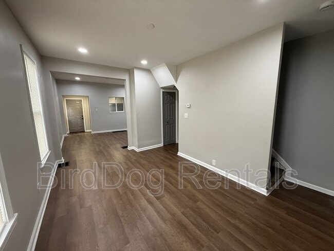 Building Photo - 1451 Wendell Ave