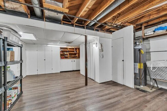 Building Photo - 35968 Jamison St