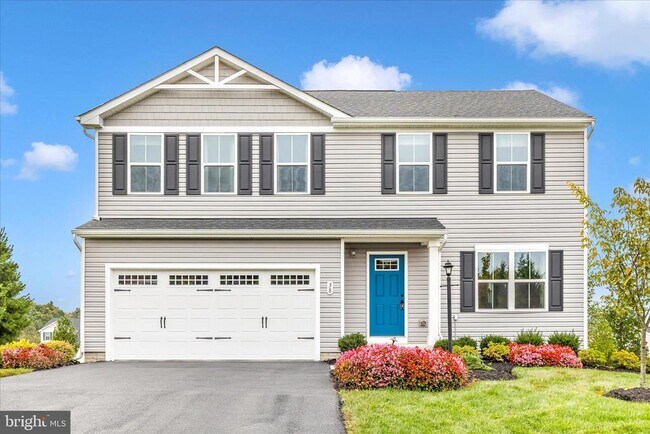 Building Photo - 38 Diopside Dr