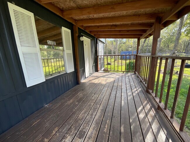 Building Photo - 112 County Road 3563