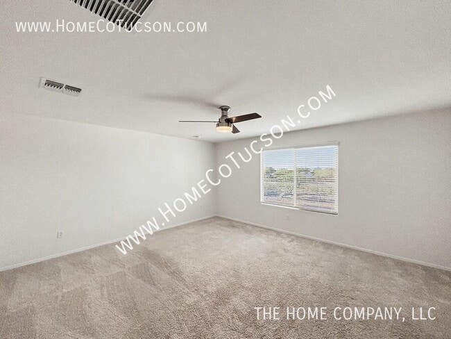 Building Photo - 7108 S Via Gaucho Viejo