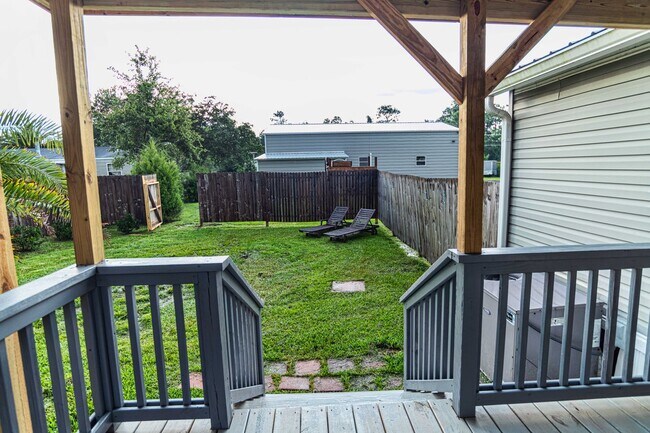 Building Photo - Home on half acre with land and storage