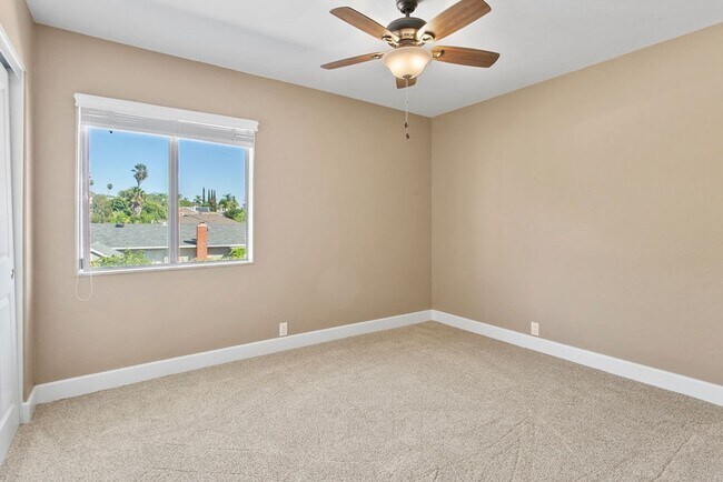 Building Photo - Upgraded Pool Home in Wonderful Mission Vi...