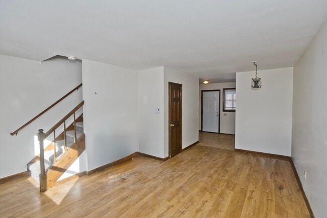 Building Photo - 236 State St