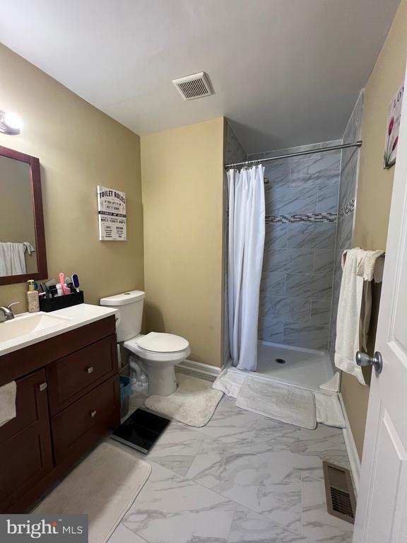 Building Photo - 3011 Henson Bridge Terrace