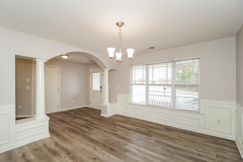 Building Photo - 494 Darbys Run Ct