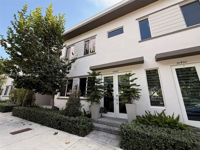 Building Photo - 10448 NW 67th St