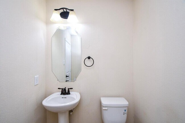 Building Photo - 11819 De Palma Ln