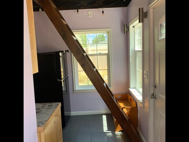 Building Photo - 615 E 8680 S