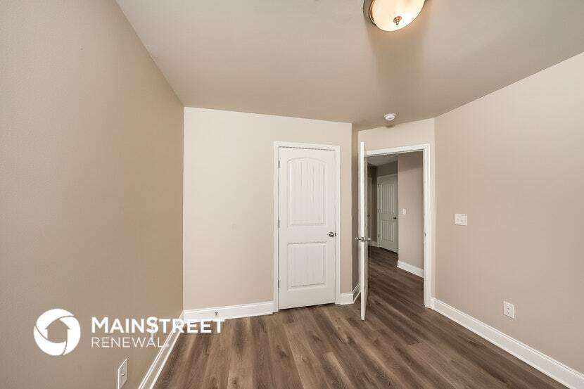 Building Photo - 1020 Brookhaven Dr