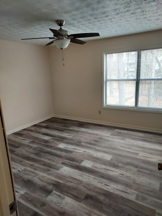 Building Photo - 5336 Ferry Creek Ln
