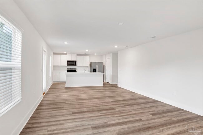 Building Photo - 4932 Valor Ct