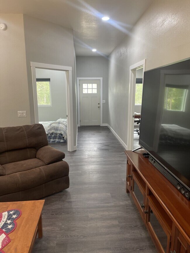 Building Photo - 8561 W Cormorant Way