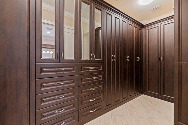 Building Photo - 310 8th Ave N