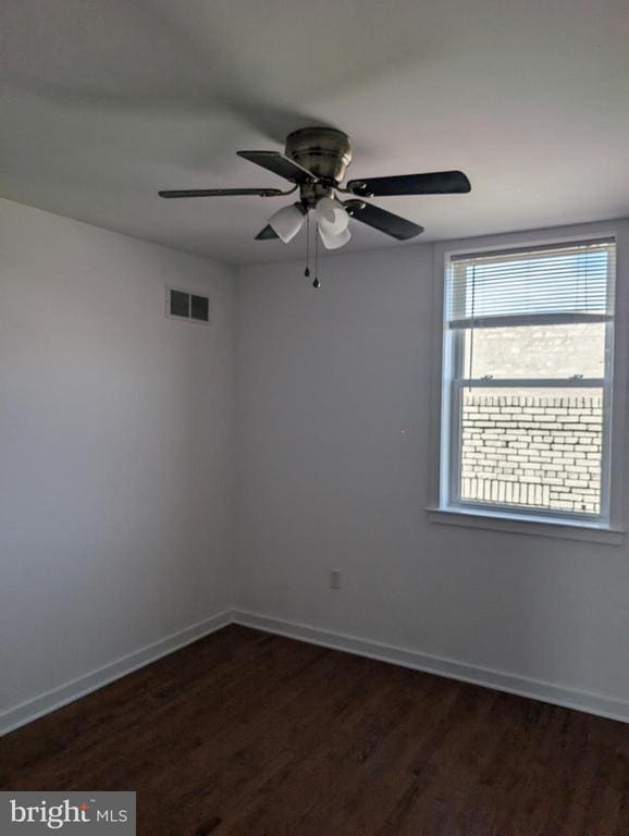 Building Photo - 1222 S Harmony St