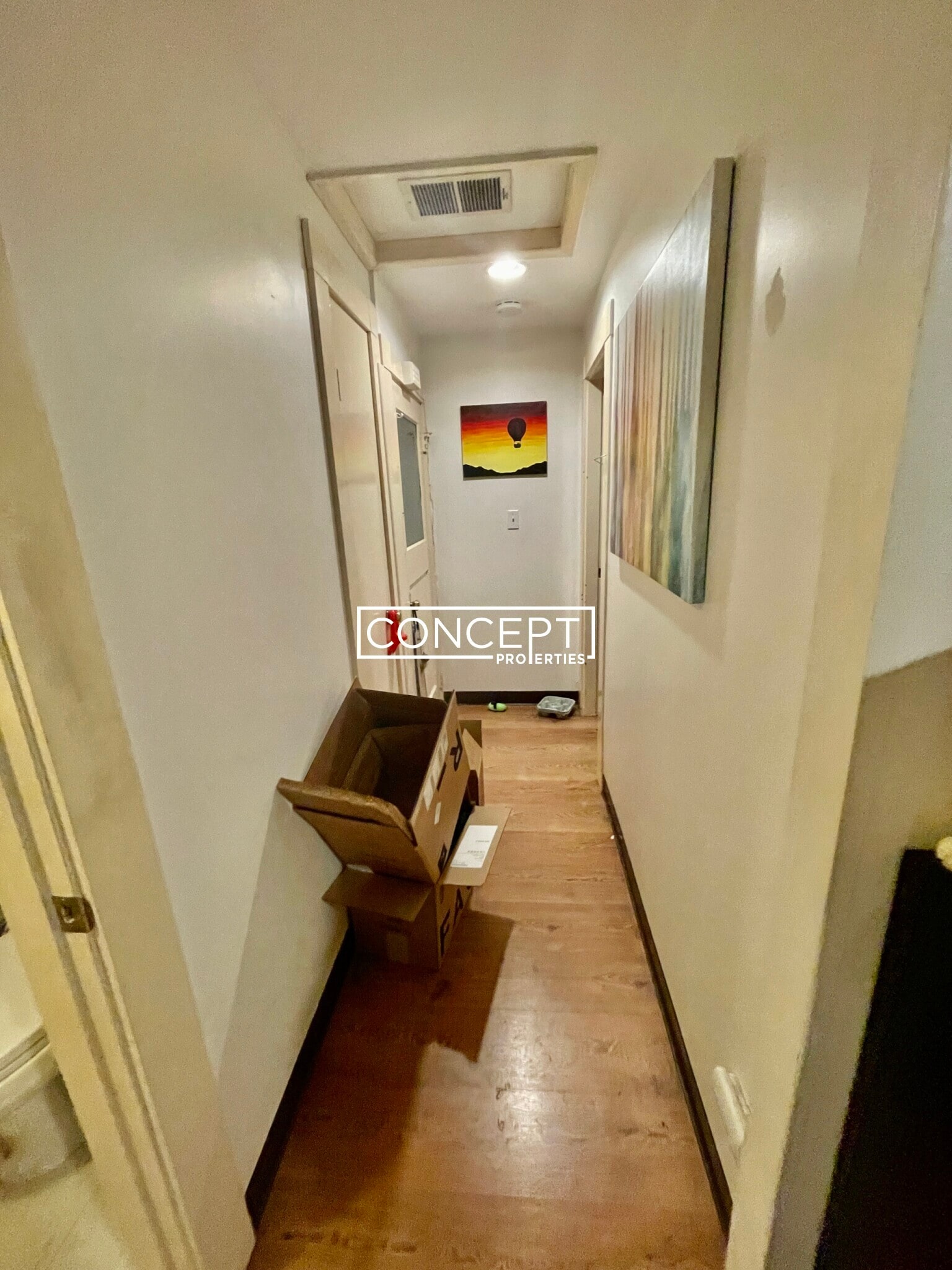 Building Photo - 7 Jay St