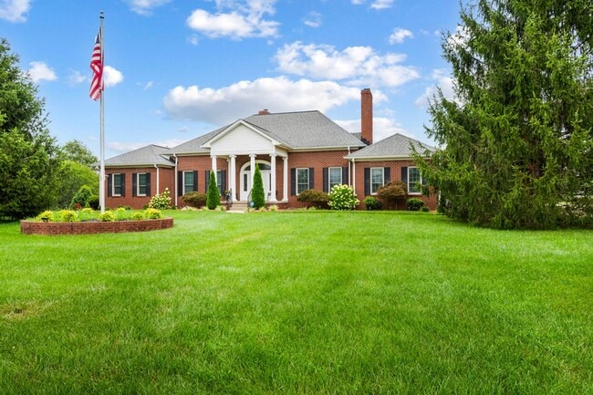 Building Photo - Executive Rental