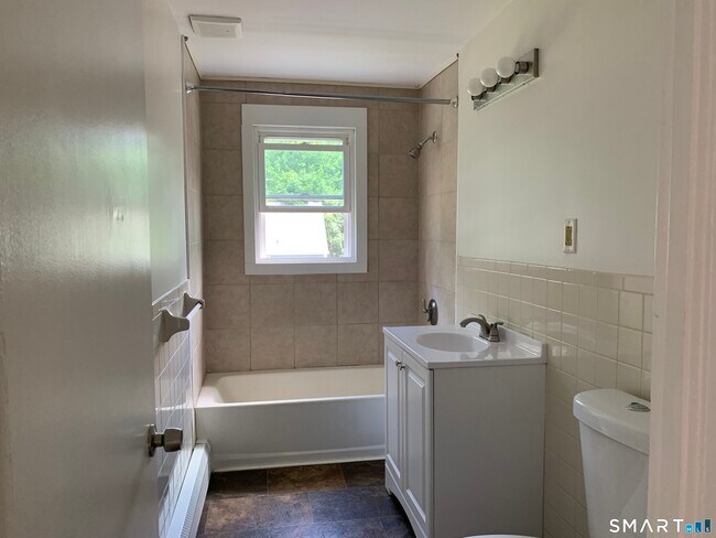 Building Photo - 153 Eldridge St