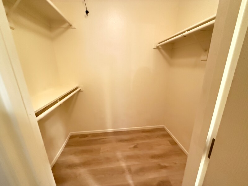 Building Photo - 1125 E Broadway Rd