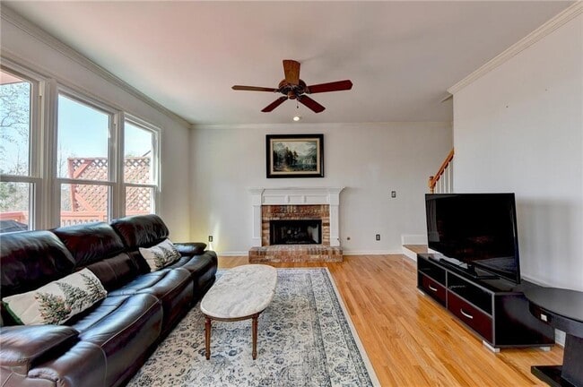 Building Photo - 3820 Ansley Park Dr NE