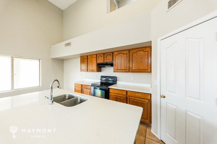 Building Photo - 16016 N 158th Ct