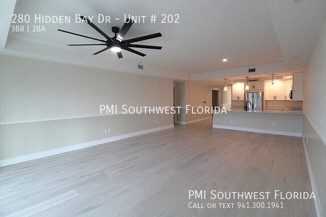 Building Photo - 280 Hidden Bay Dr