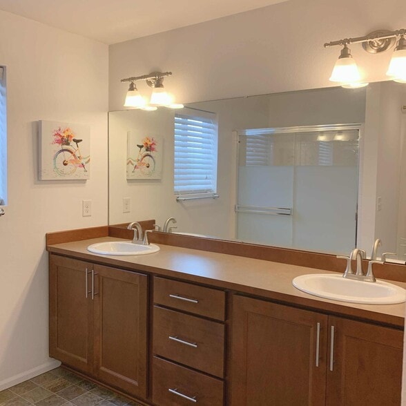 Master Bathroom - 17724 39th Dr SE