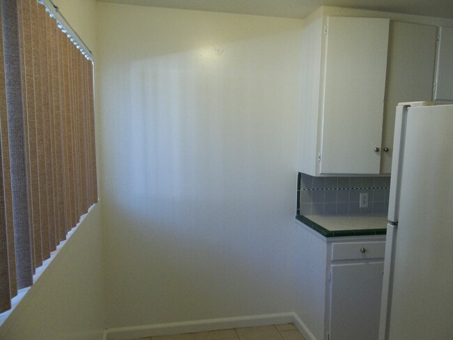 Building Photo - 1 Bedroom 1 Bath