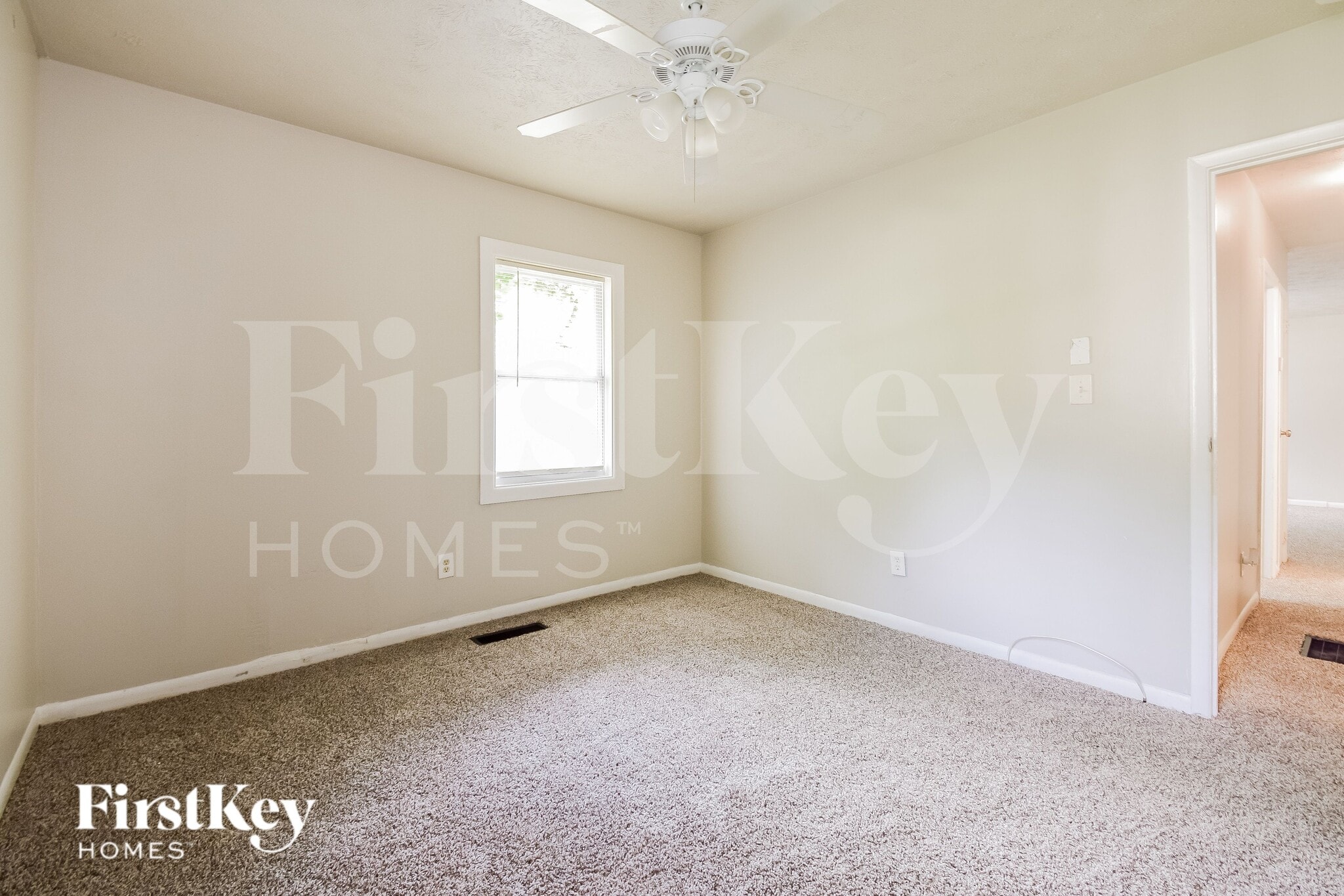 Building Photo - 8277 Dunellen Ln