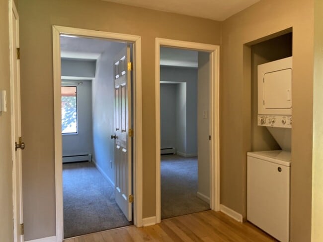 Building Photo - 1625 W Elizabeth St