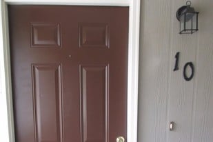 Building Photo - 1 Green Gate Ct