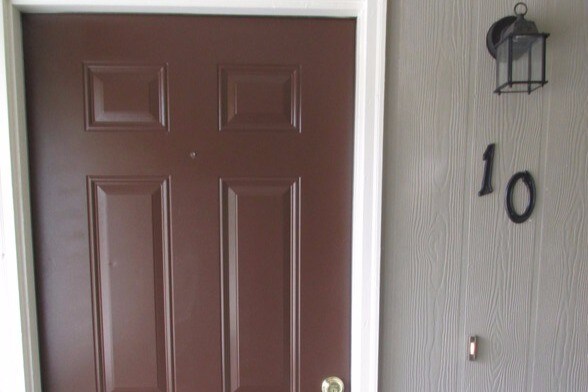 Building Photo - 1 Green Gate Ct