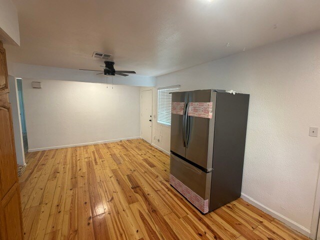 Building Photo - Stockton 3 Bedroom 2 Bathroom Home Solar Power