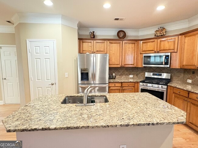 Building Photo - 5510 Ivy Nole