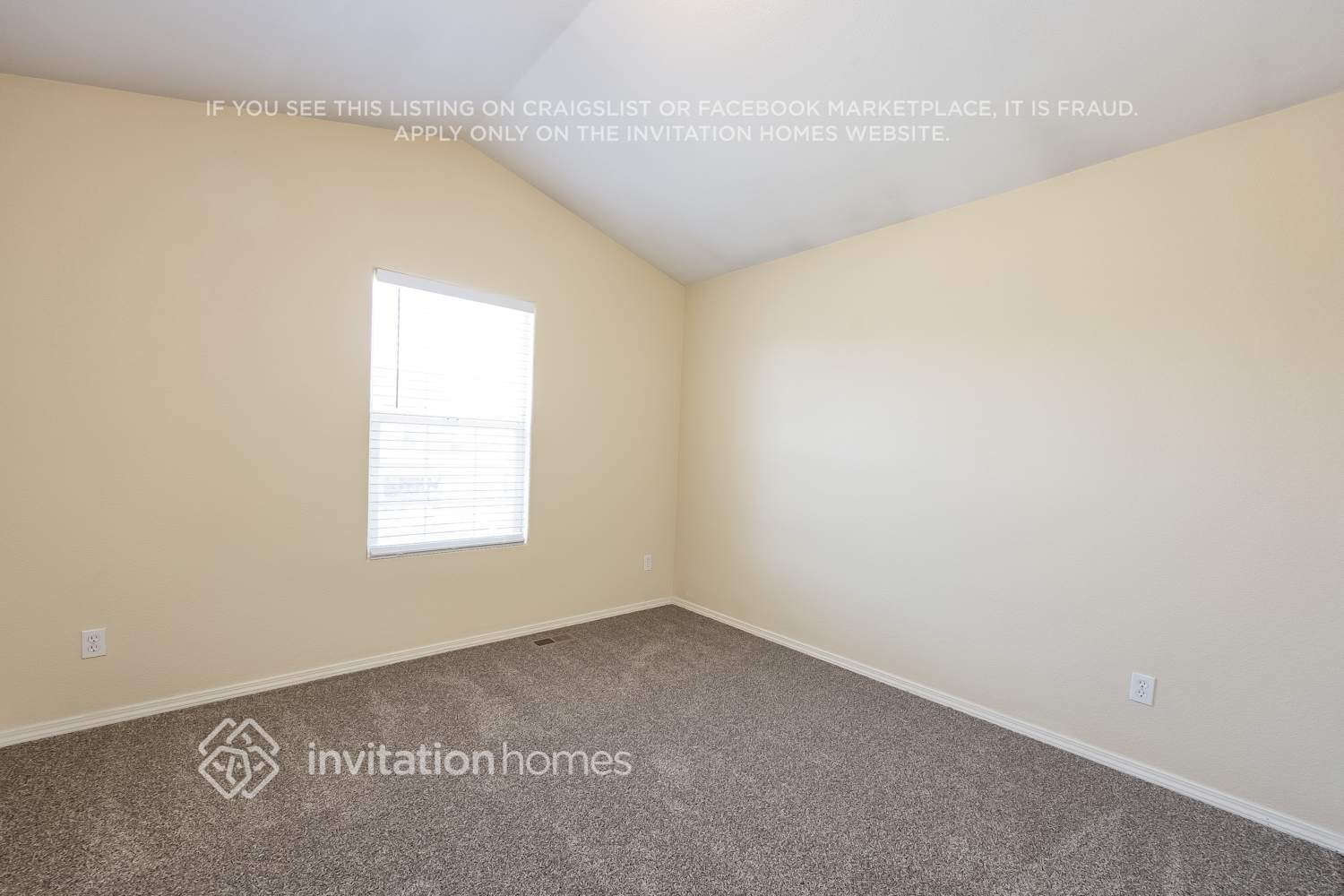 Building Photo - 7052 Ancestra Dr