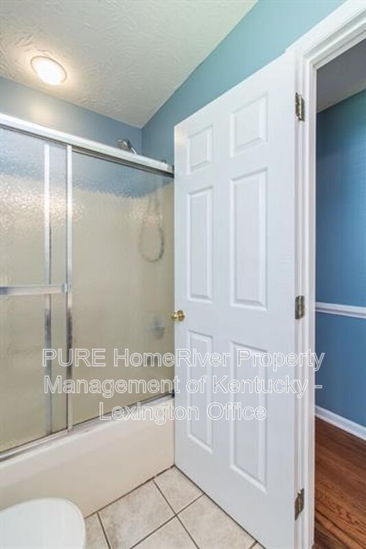 Building Photo - 296 Forest Hill Dr