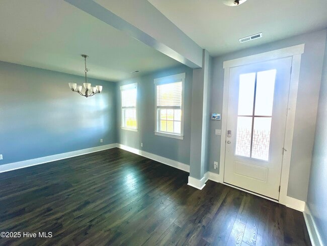 Building Photo - 111 Ballantine Grv Ln