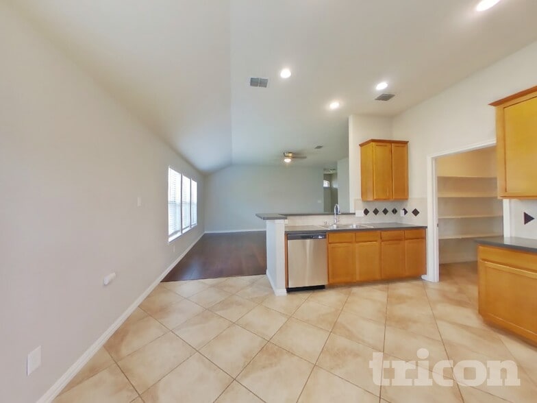 Building Photo - 8621 Sagebrush Trail